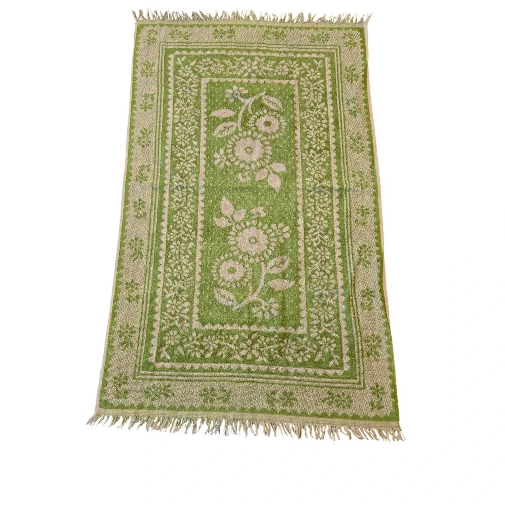 Vintage Lady Pepperell Towels  Green Floral Fringe  USA  Set of 2